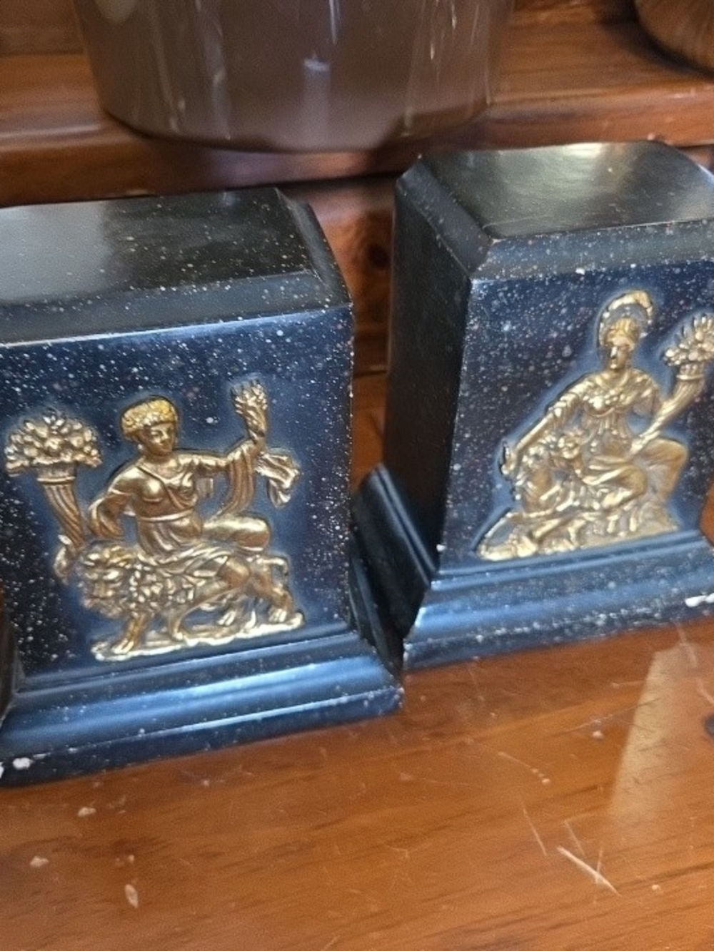 Decorative Black and Gold Classical Coffee Table Books